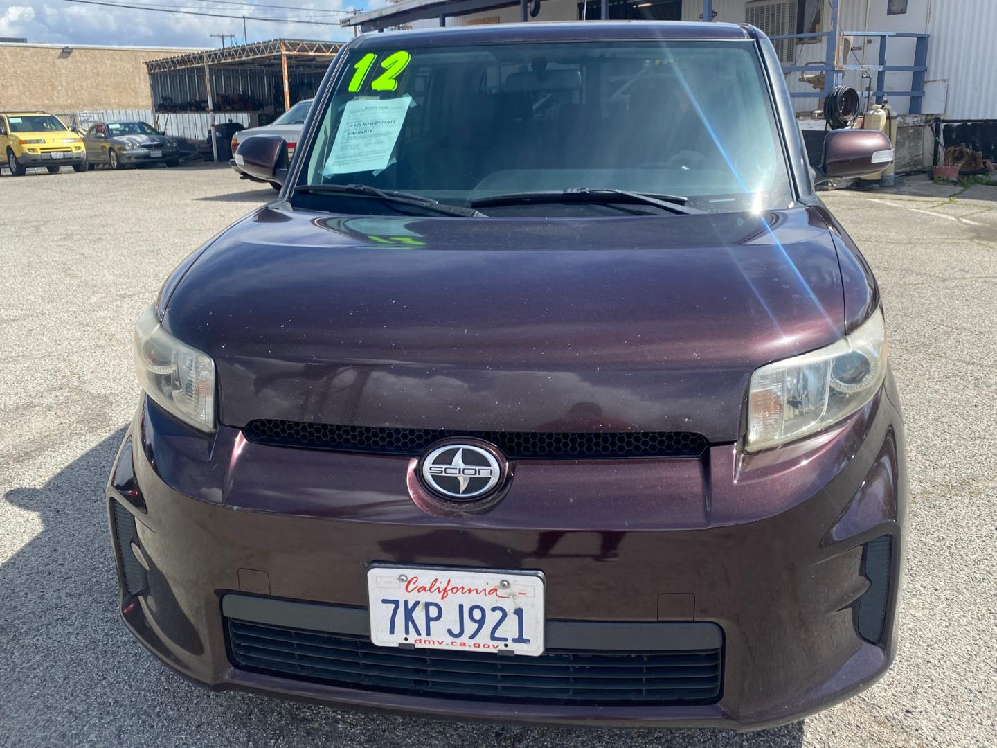 2012 /GREY Scion xB (JTLZE4FE4CJ) , AUTOMATIC transmission, located at 44356 Date Ave., Lancaster, CA, 93534, (661) 945-6555, 34.688919, -118.139374 - Photo#0